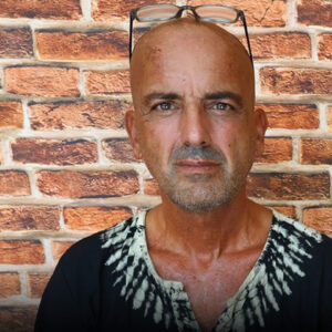 mucize kurtulus denizde 40 saatlik yasam savasi rL1AswRH