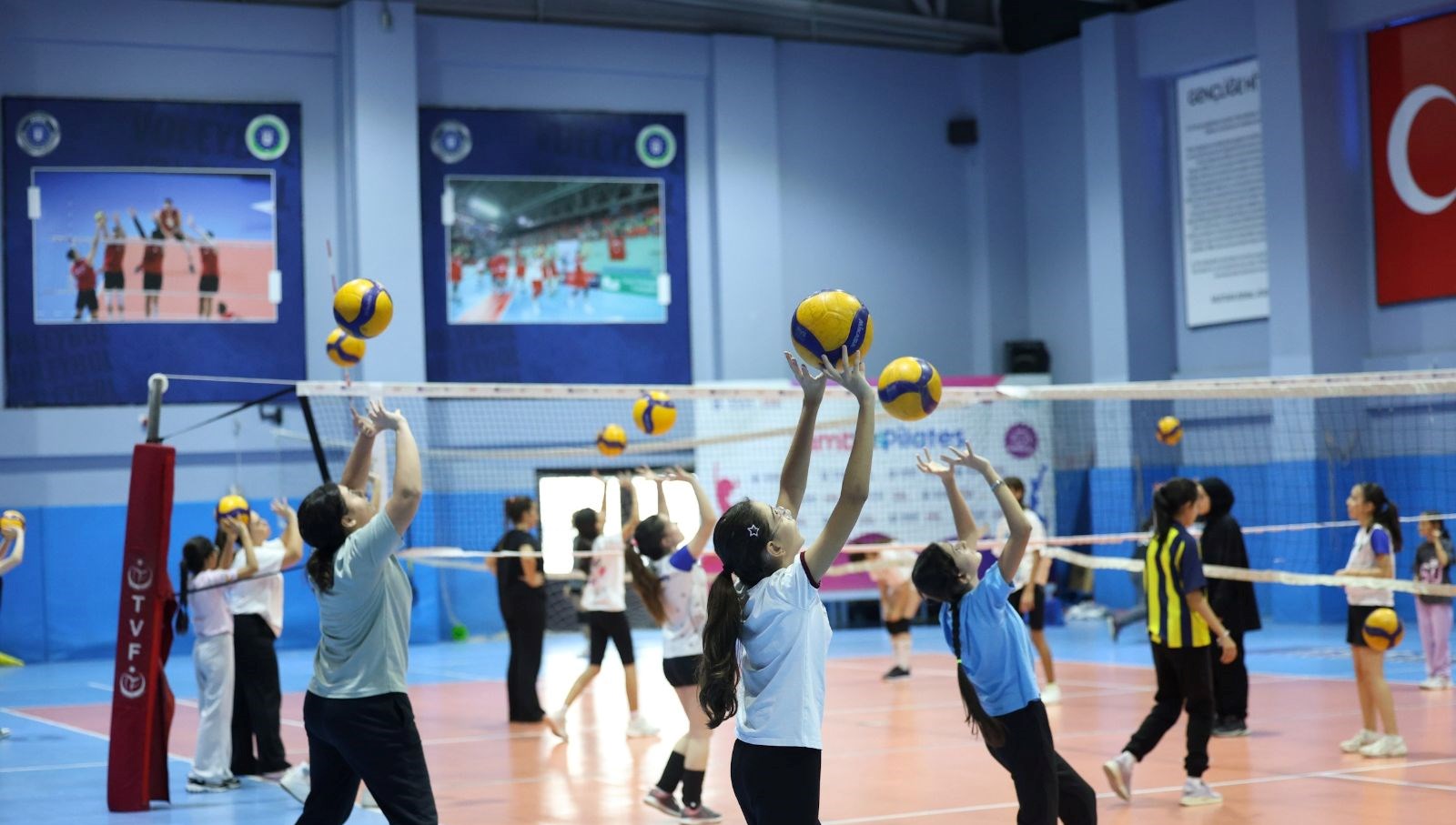 buyuksehir kis spor okullari basladi PR471VCq