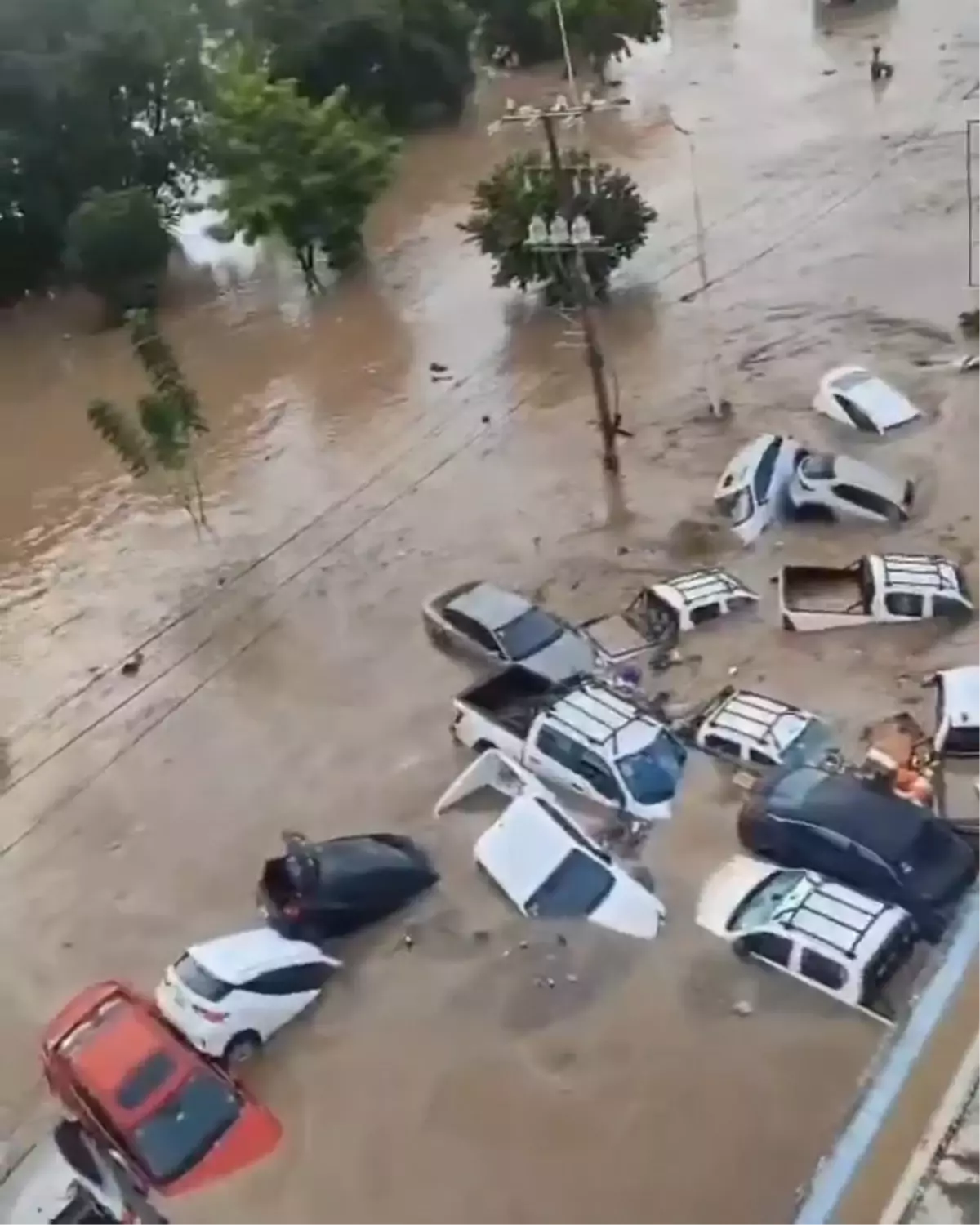 meksikada siddetli yagislar nedeniyle olu sayisi 47ye yukseldi aDA8qNDD.jpg