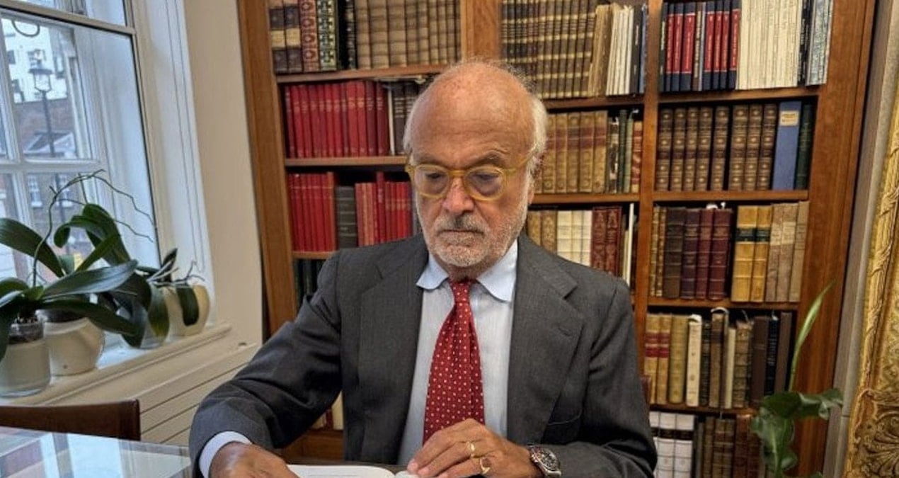 100 milyon dolarlik sirri 50 yil boyunca sakladi sonunda ortaya cikti WZJunIp6.jpg