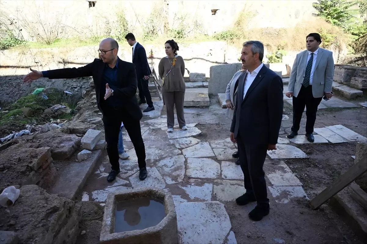 edirnedeki tarihi gazi mihal hamaminin restorasyonu devam ediyor 8ljJzvYH.jpg