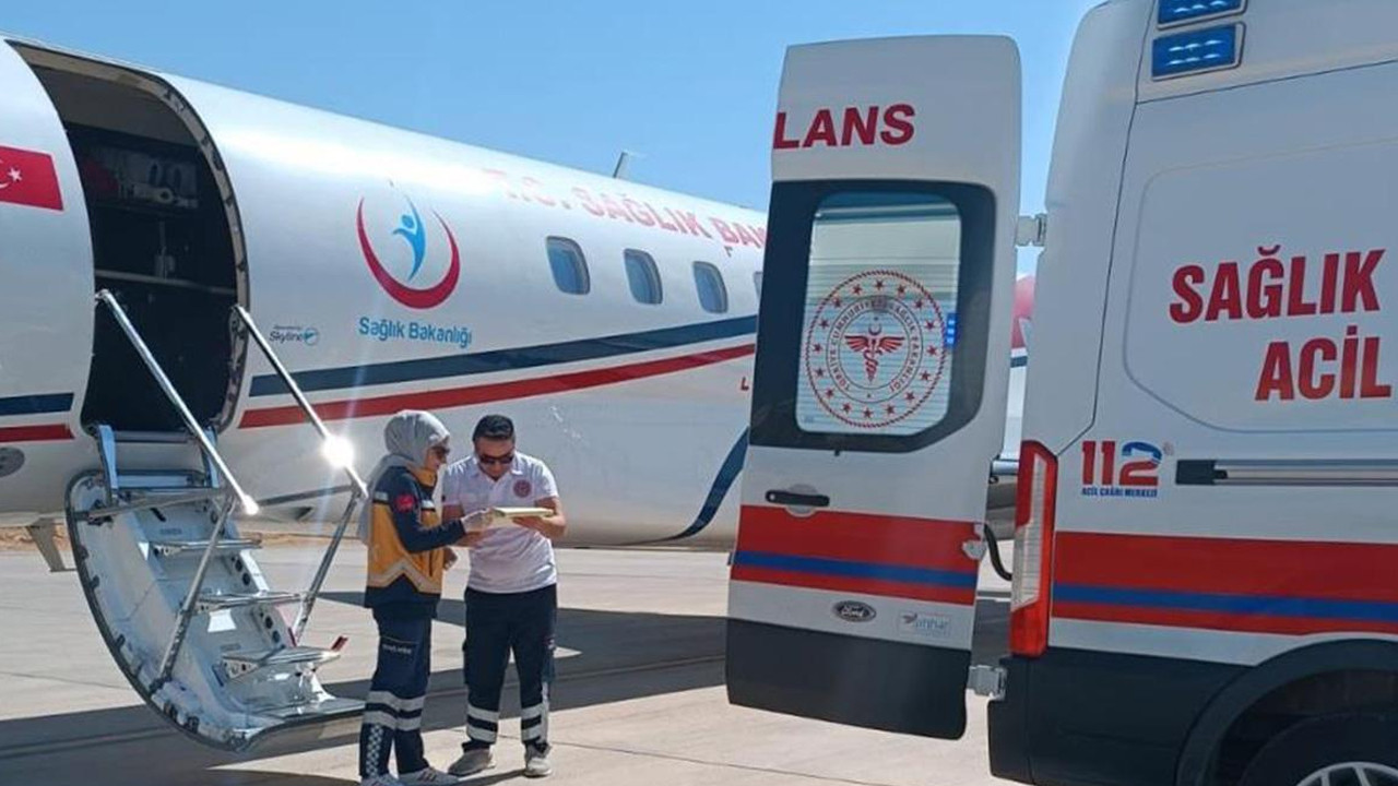 ambulans-ucak-70-gunluk-bebek-icin-havalandi-Iv6AMNhM